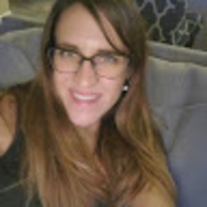 Meet your Posher, Jenifer